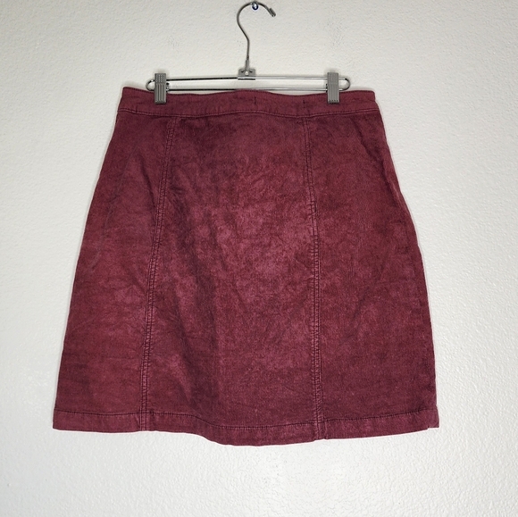 Anthropologie Pilcro and The Letterpress Burgundy Corduroy Mini Skirt 4 - Picture 3 of 6